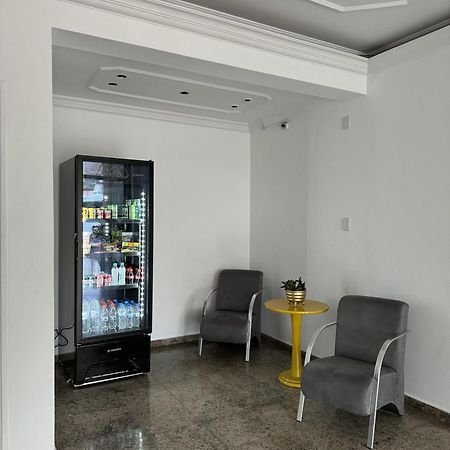 Lize Prime Hotel กังปินาส ภายนอก รูปภาพ